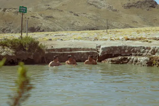 Foto de aguas termales en salinas